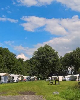 Camping De Hooiberg - Nederland